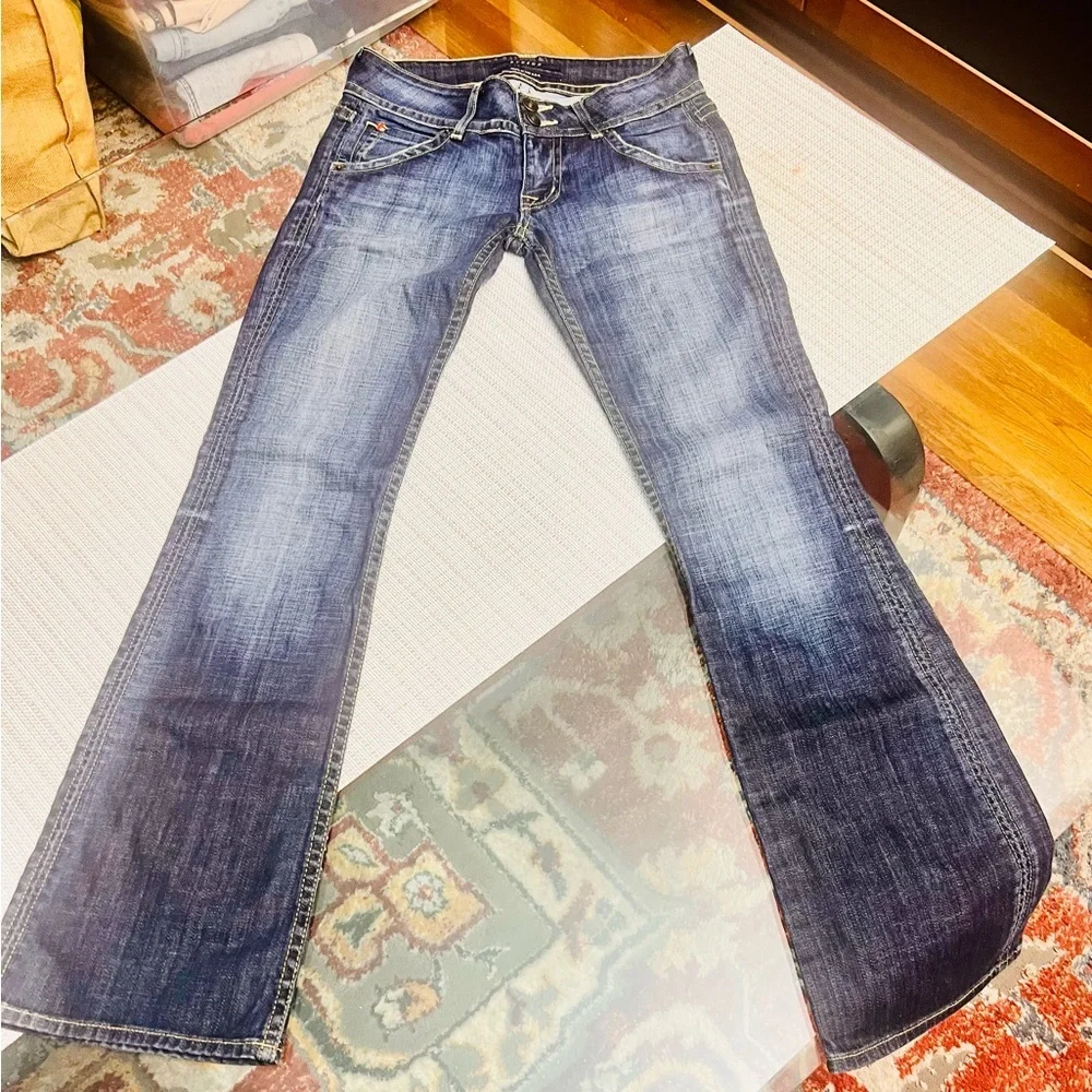 Hudson Jeans Women's Boot Cut in Dark Blue, size 24/29 , low rise